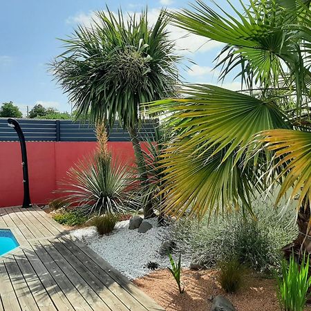 Studio Independant Chez L'Habitant Avec Piscine Et Cuisine Exterieures La Rochelle  Esterno foto